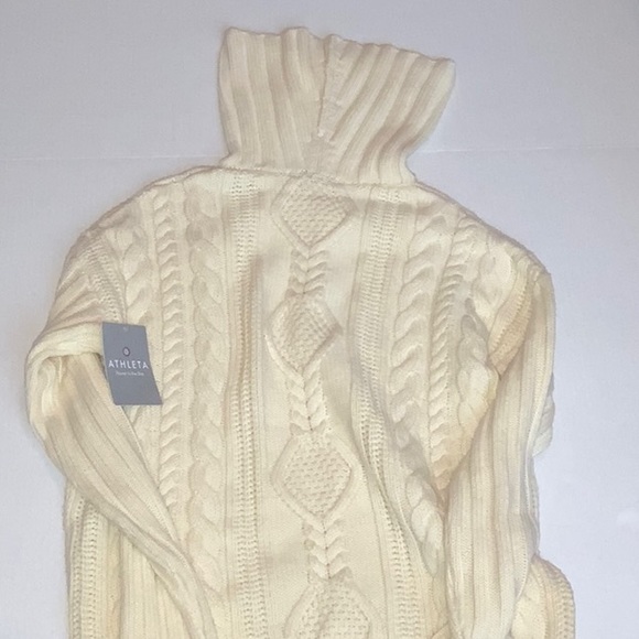 NWT Athleta Merino Wool Plains Cable Knit Turtle Neck Sweater - Size S - Picture 8 of 9